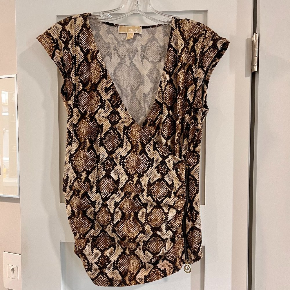 Michael Kors Surplice Wrap with Side Zipper Lizard Print Top - M